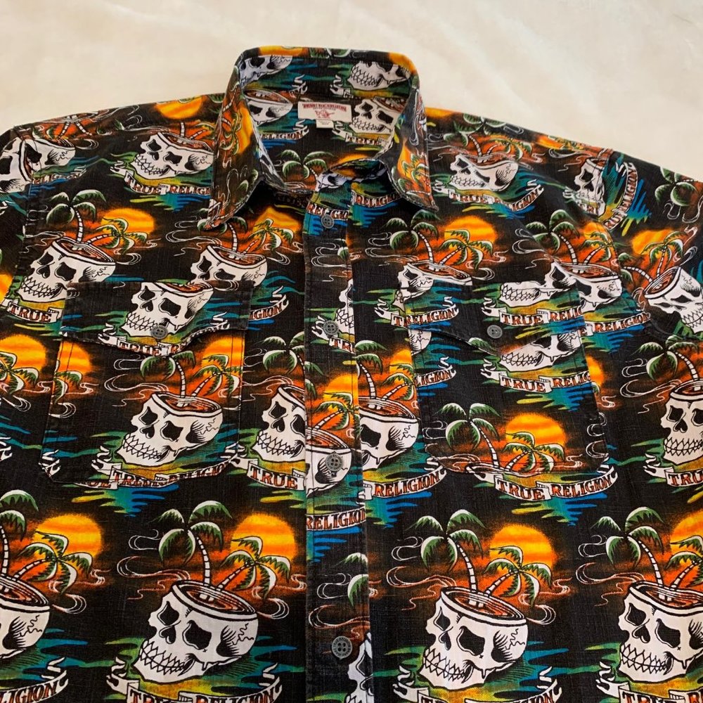 True Religion Button Down Skull and Palms Shirt Size 2XL - Picture 2 of 11